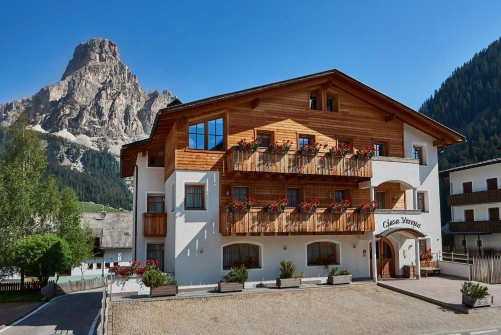 Ciasa Verena Corvara In Badia Exterior photo